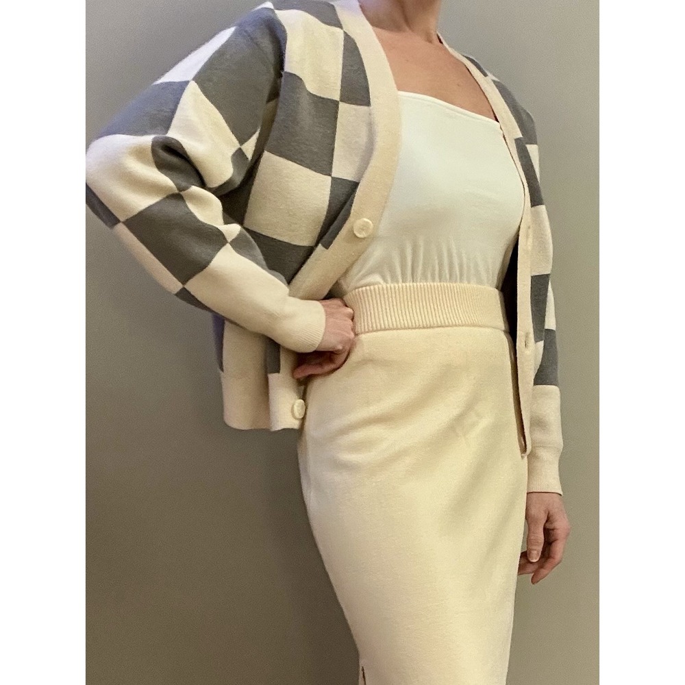 Willow‎ And Wind XS Checkered Cardigan Ivory/grey. Valentine's Girly Slay Crop - Picture 3 of 16